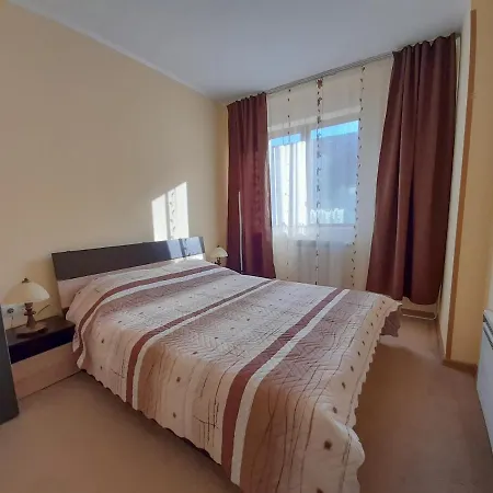 Apartment Poppy Near Gondola Bansko